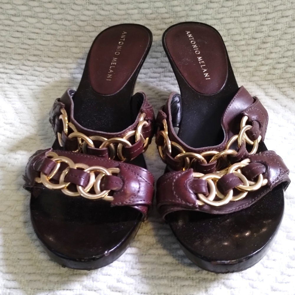 Antonio Melanie dark brown sandal pumps.